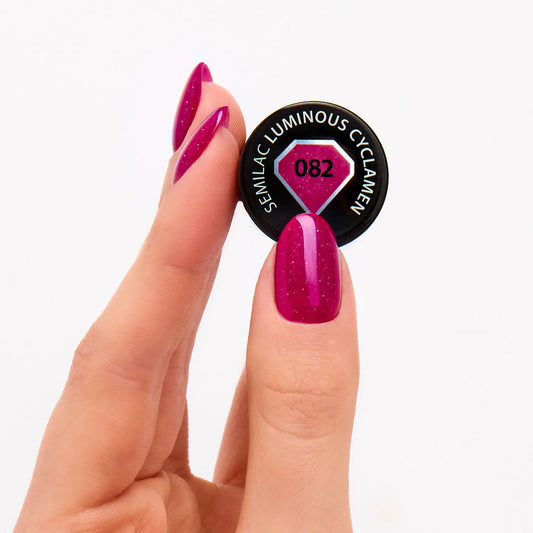 082 Luminous Cyclamen - Semilac Soak Off Gel / Hybrid Nail Polish