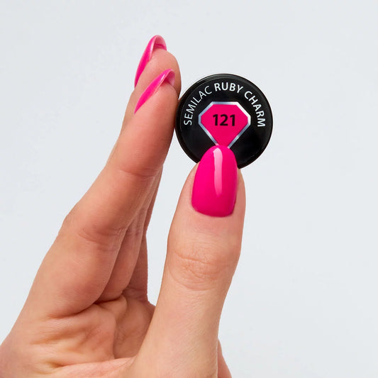 121 Ruby Charm - Semilac Soak Off Gel / Hybrid Nail Polish