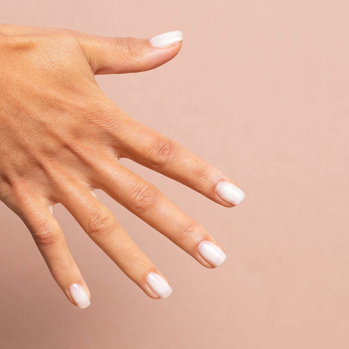 Skin Tone Cover BASE Coconut Cream - Semilac Soak Off Gel / Hybrid Nail Polish