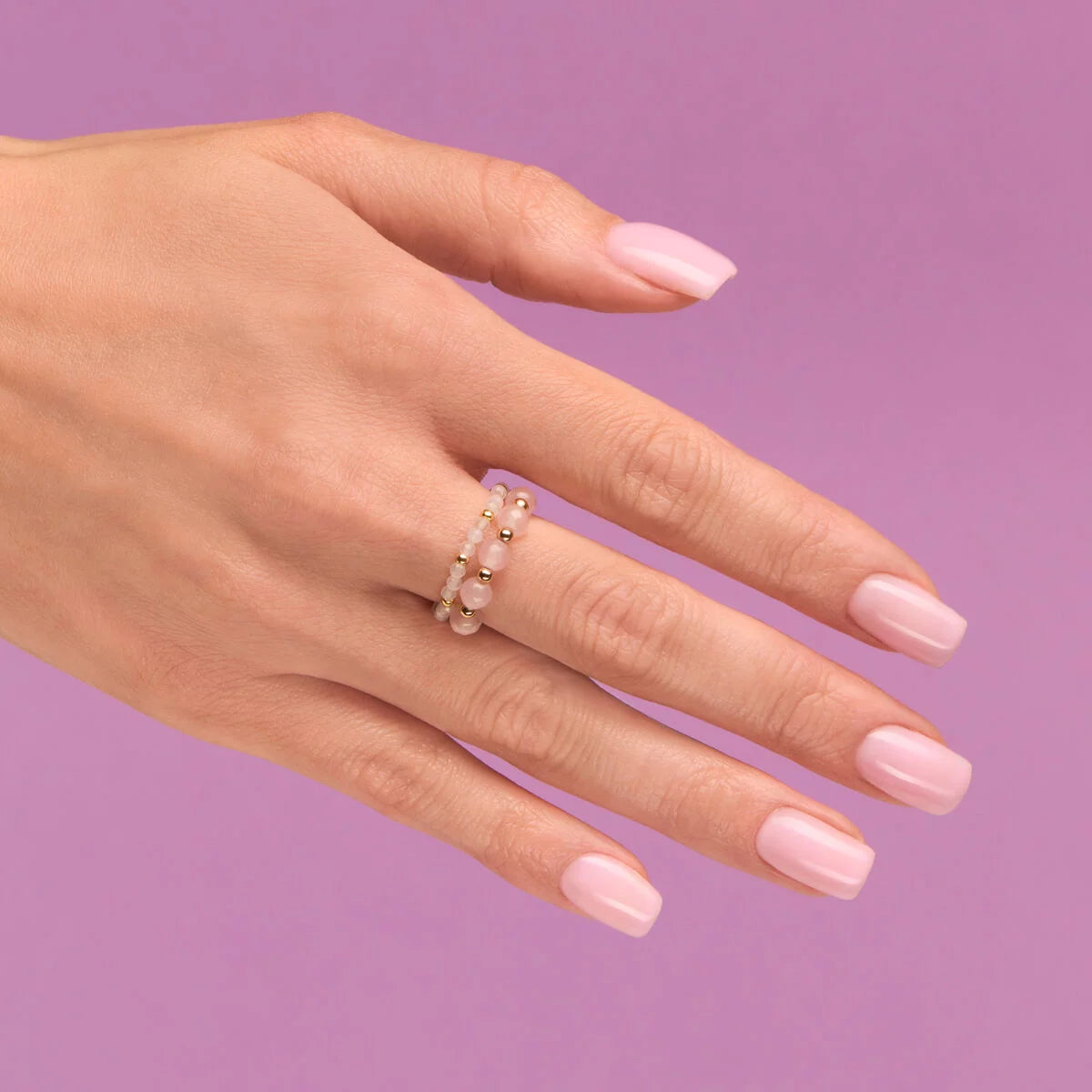 582 Natural Rose - Semilac Soak Off Gel / Hybrid Nail Polish