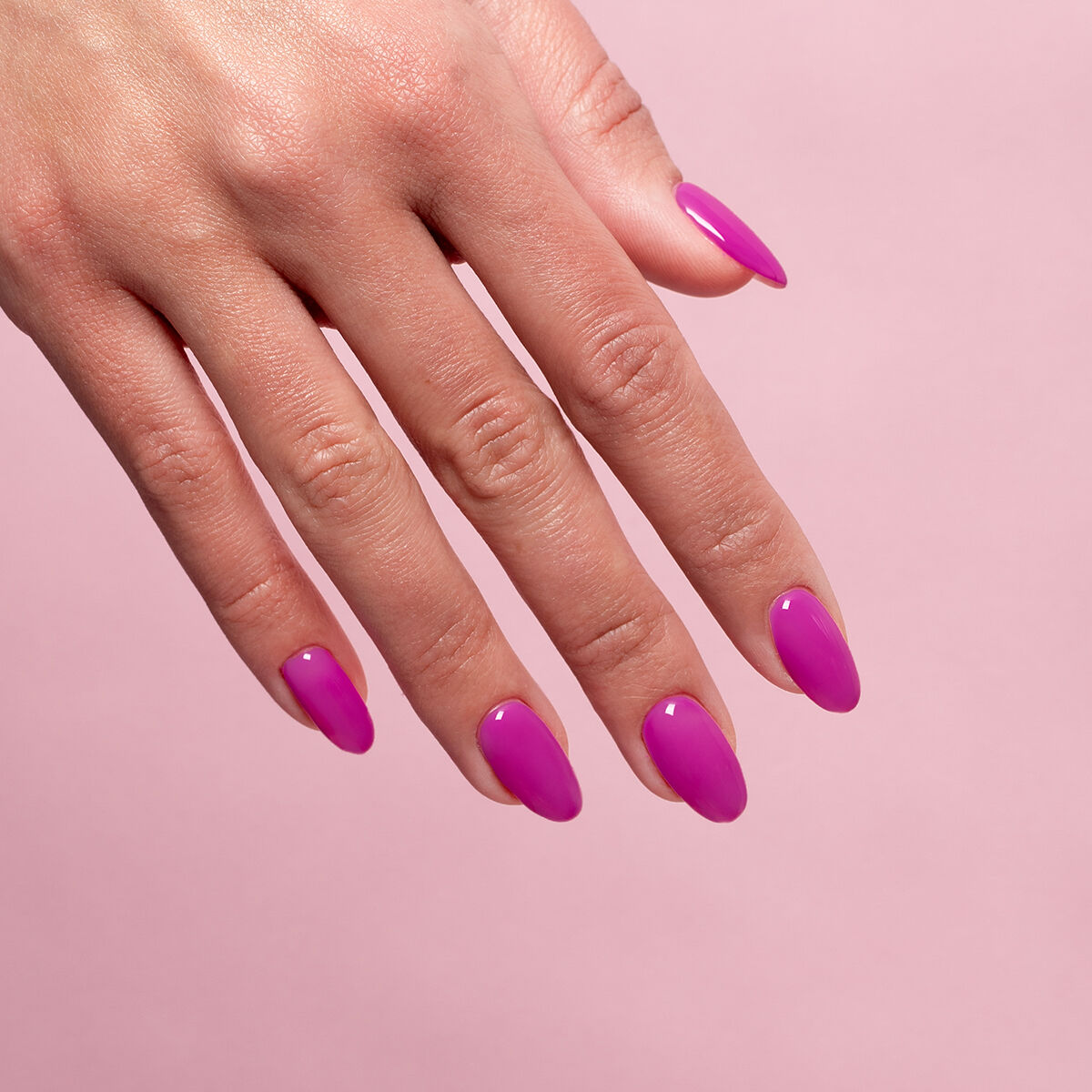 A703 Pink Power - Semilac Soak Off Gel / Hybrid Nail Polish