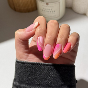 Butter nails - discover the pastel trend in 2025 manicure