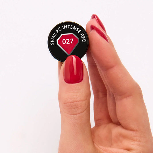 027 Intense Red - Semilac Soak Off Gel / Hybrid Nail Polish