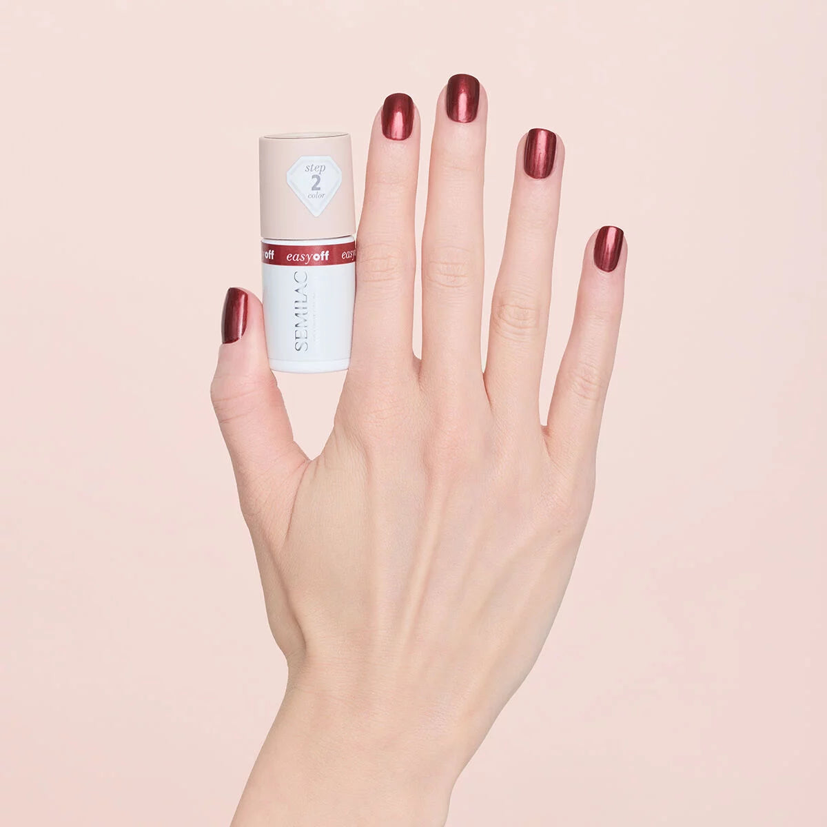 L22 Russet Red - Semilac Soak Off Gel / Hybrid Nail Polish