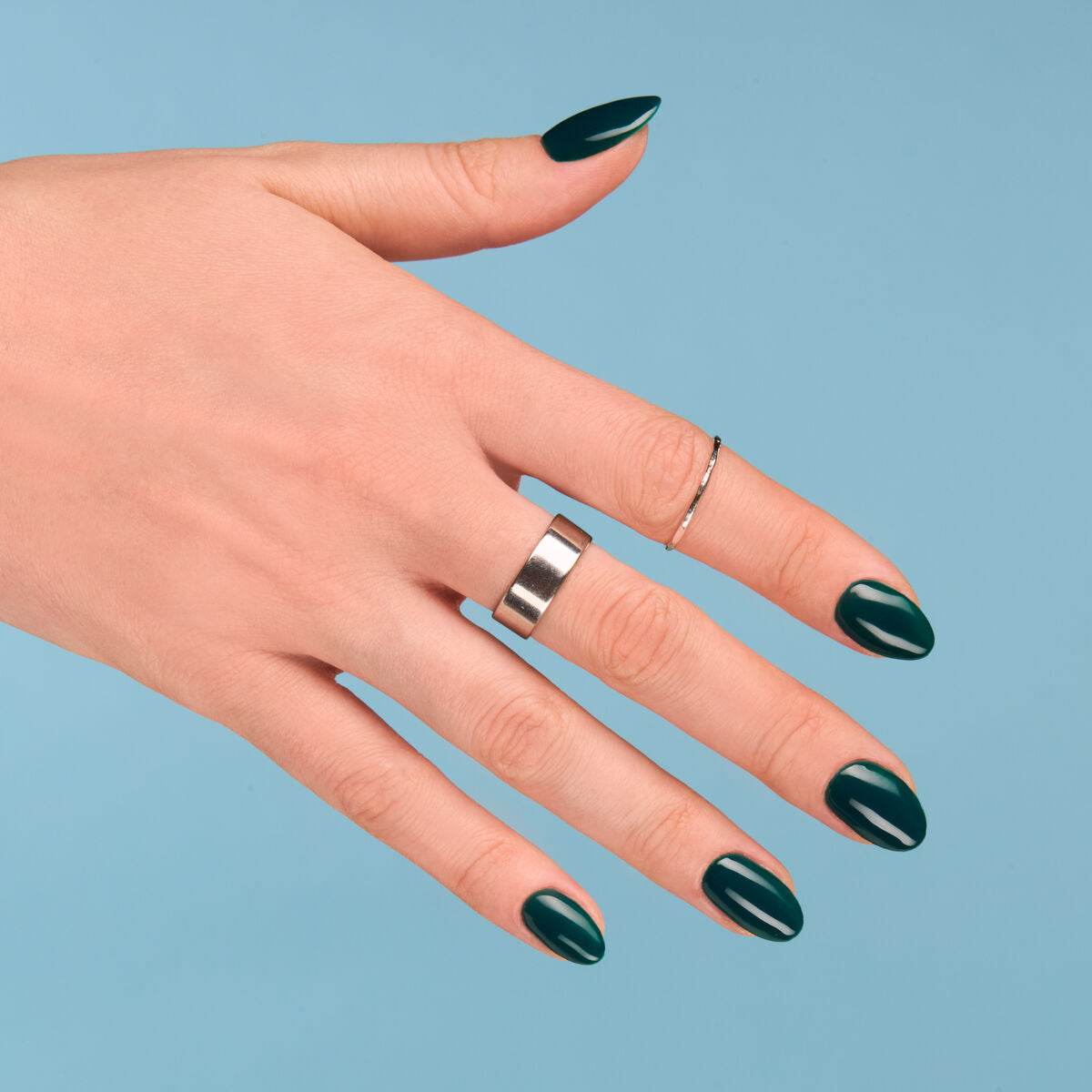 232 Chilling time - Semilac Soak Off Gel / Hybrid Nail Polish