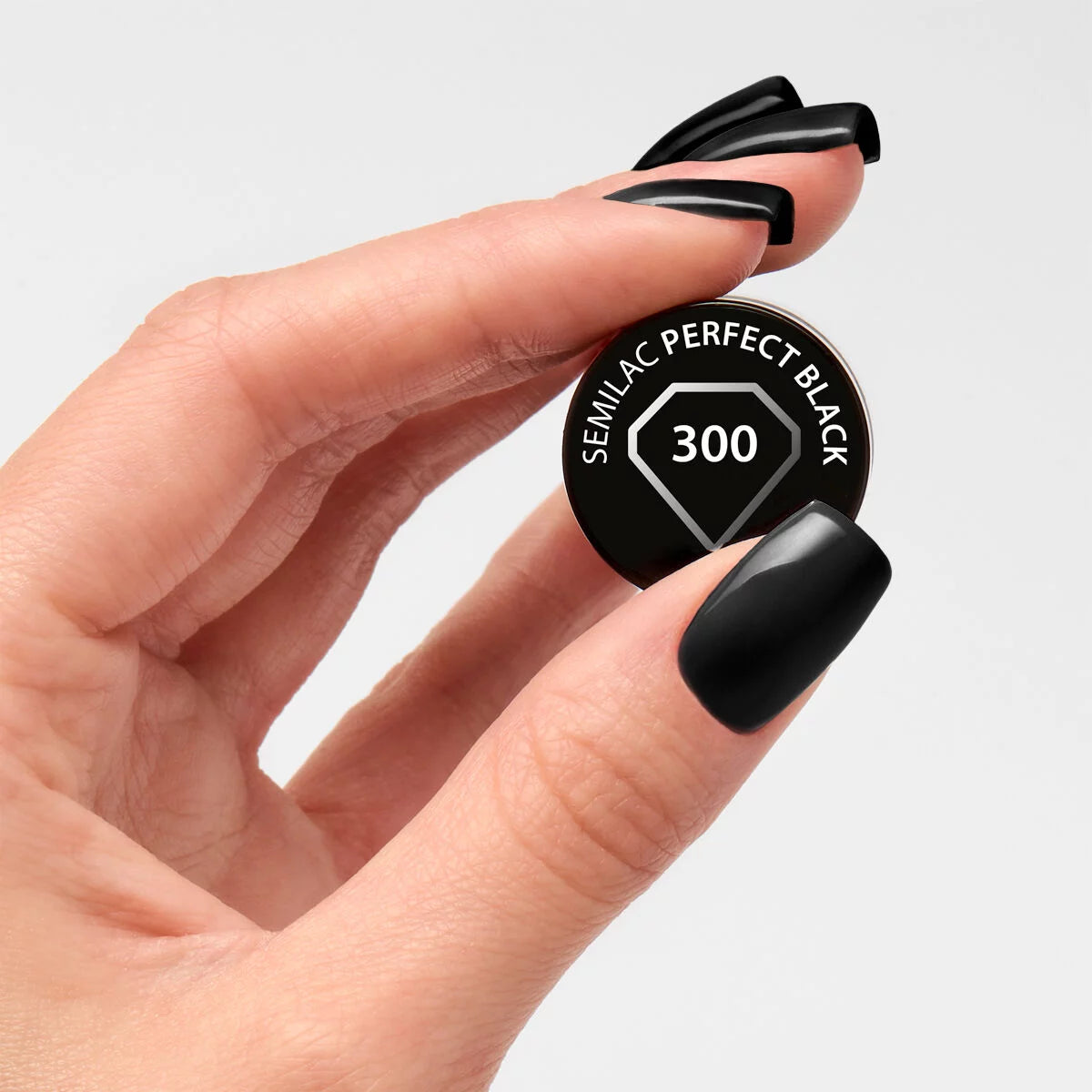 300 Perfect Black - Semilac Soak Off Gel / Hybrid Nail Polish
