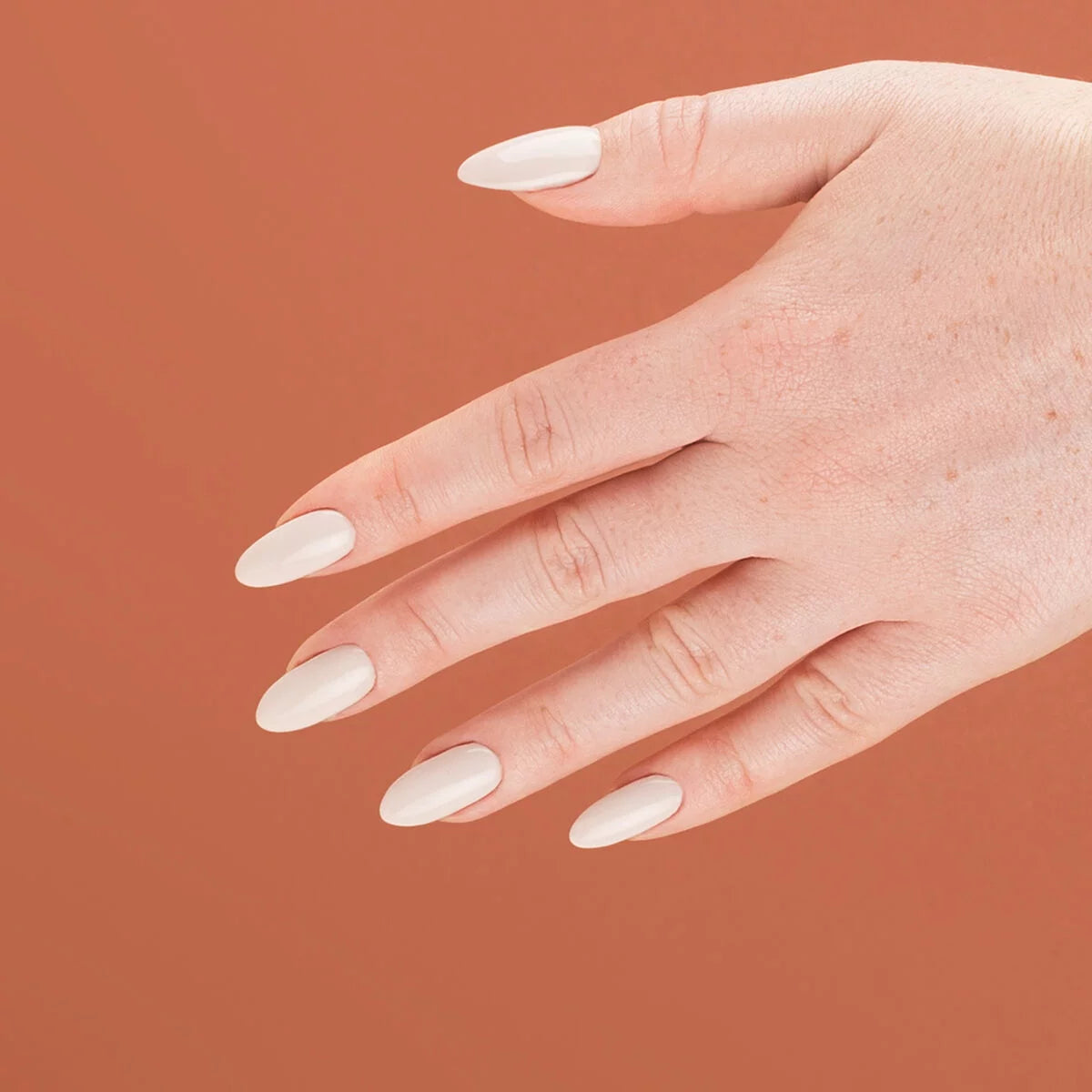 413 Desert Ivory - Semilac Soak Off Gel / Hybrid Nail Polish