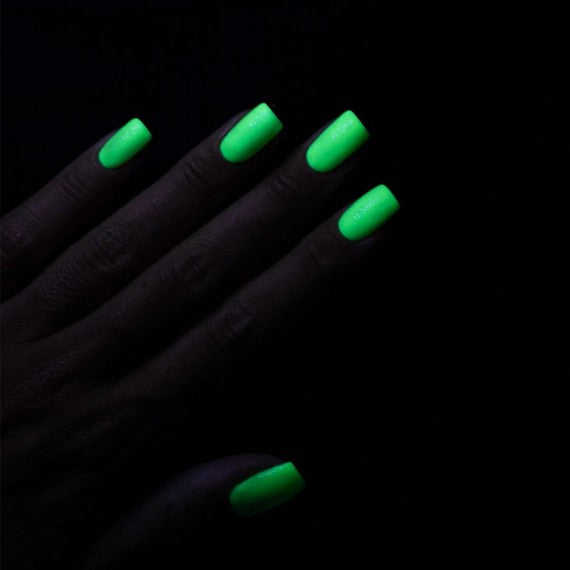441 GHOST WHITE Semilac Soak Off Gel / Hybrid Nail Polish - "GLOW IN THE DARK" Collection