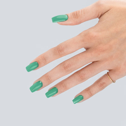 588 Fresh Green - Semilac Soak Off Gel / Hybrid Nail Polish