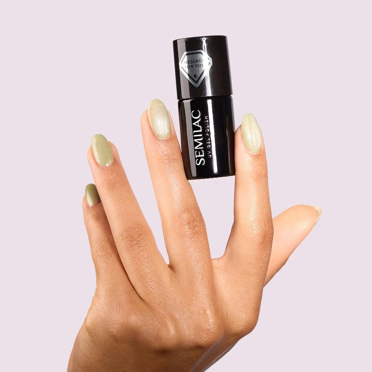 732 Pistachio Latte Gloss - Semilac Soak Off Gel / Hybrid Nail Polish