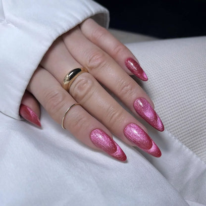 795 Magnetic Raspberry Semilac Soak Off Gel / Hybrid Nail Polish - SEMILAC USA