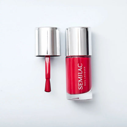 110 Nail Lacquer Classic Red - Semilac Regular Nail Polish