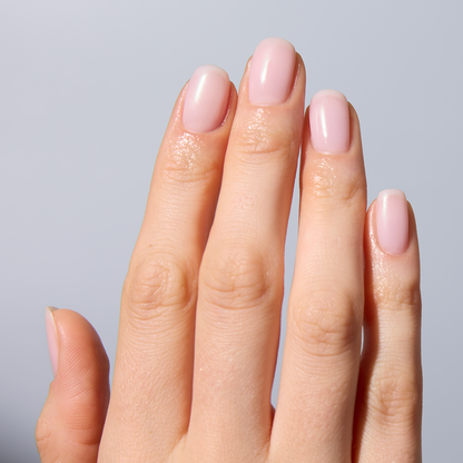 102 Nail Lacquer Sheer Milky Pink - Semilac Regular Nail Polish