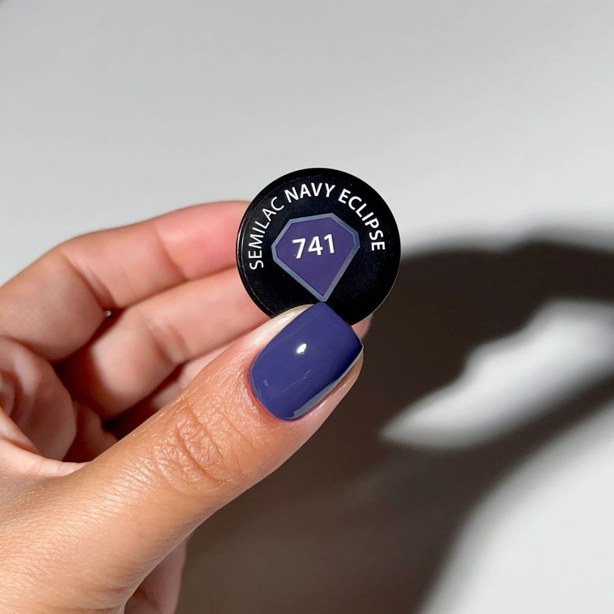 741 Navy Eclipse - Semilac Soak Off Gel / Hybrid Nail Polish